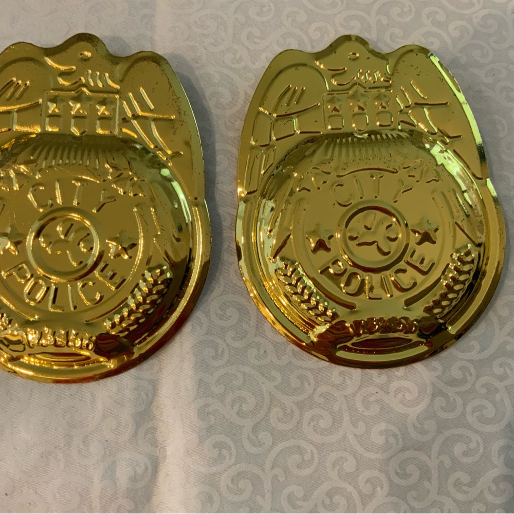 Lot Of 2 Vintage Style City Police Badge Pins Gold Tone Costume Prop